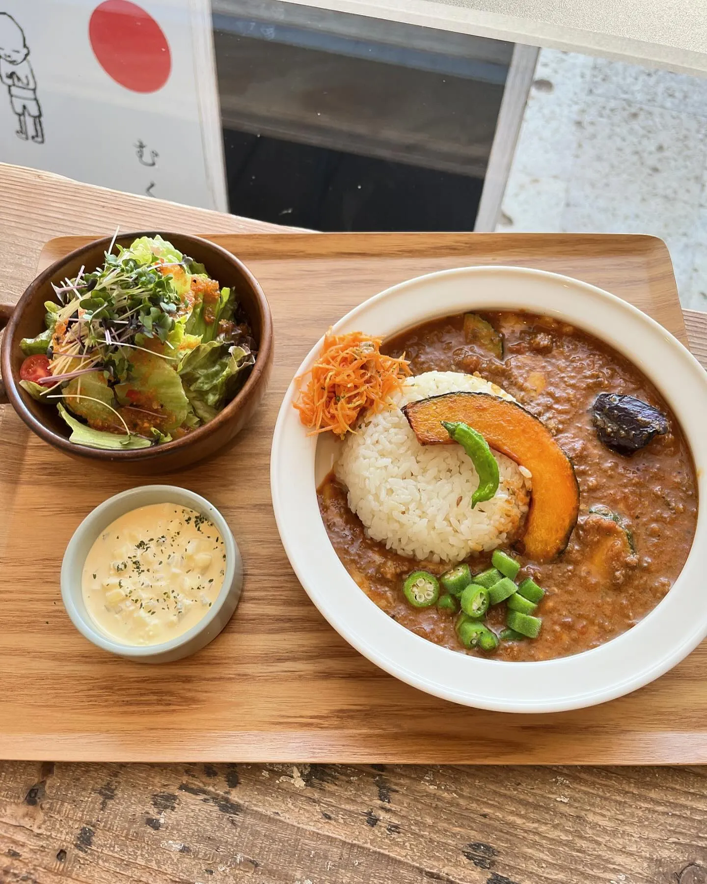 香川県　三豊市　むく食堂