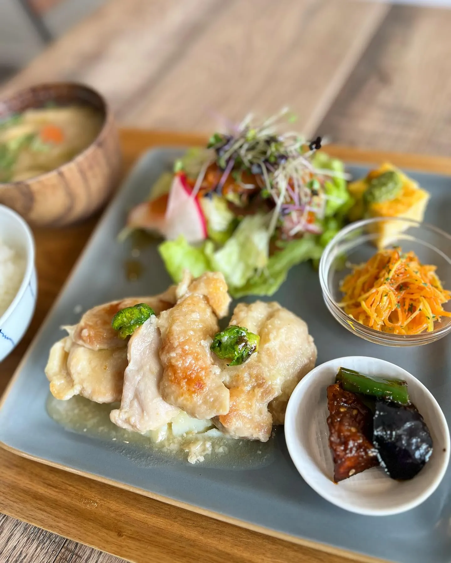 香川県　三豊市　カフェ　むく食堂