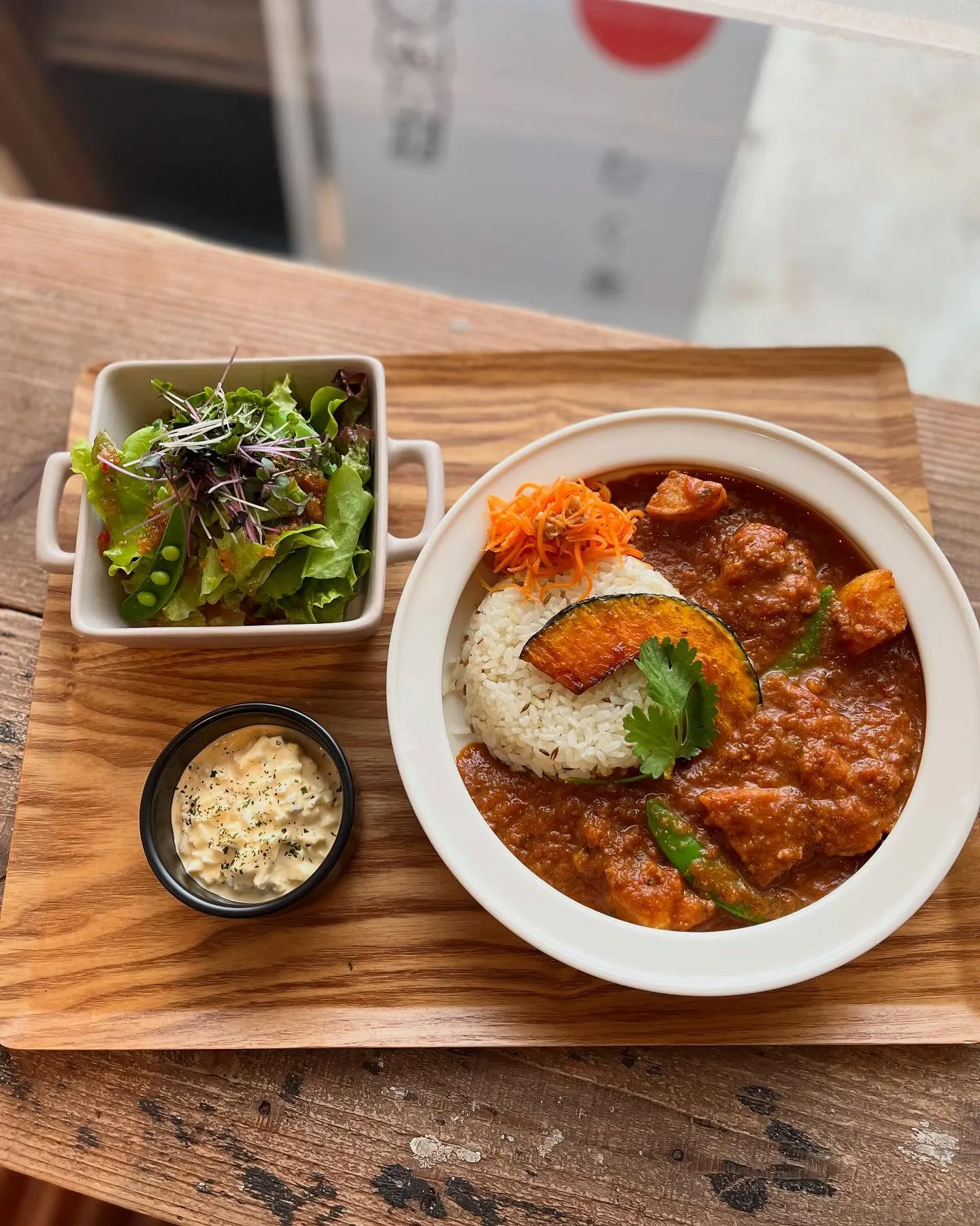 香川県　三豊市　カフェ　むく食堂